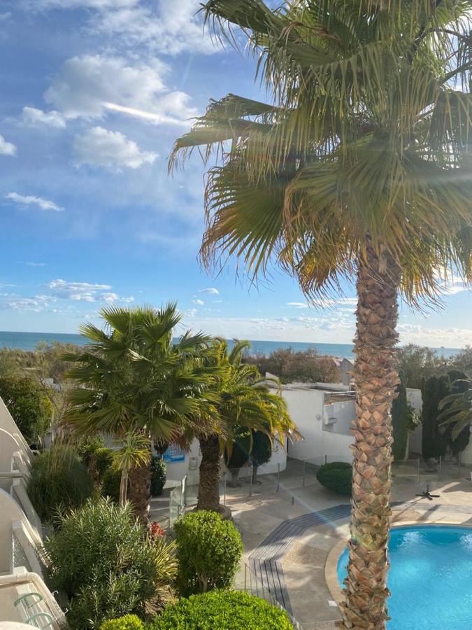 LE CALI, P2 Cabine dans une résidence avec piscine, vue mer et parking privé La Grande-Motte Exterior foto